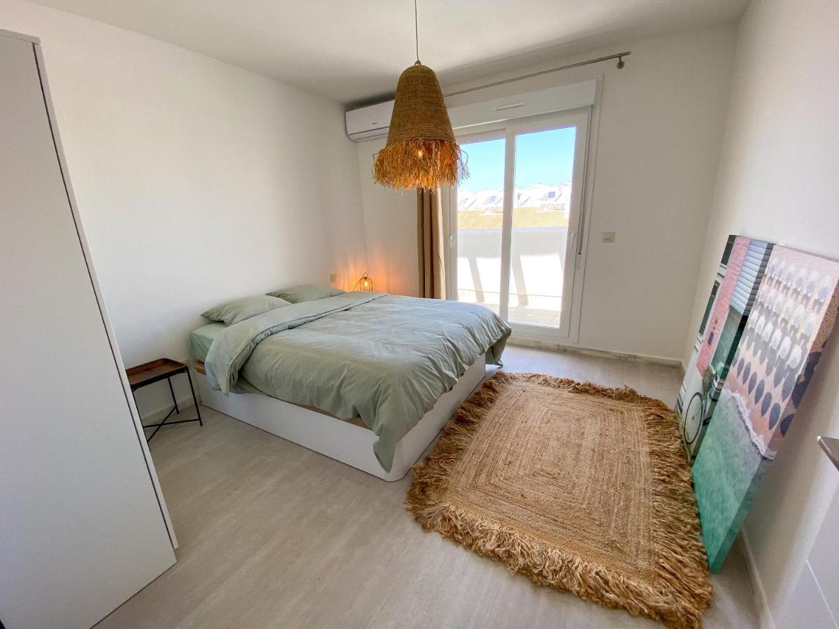 Апартаменты Tarifa Cozy House - Sun, Parking, Wifi, Pool Экстерьер фото